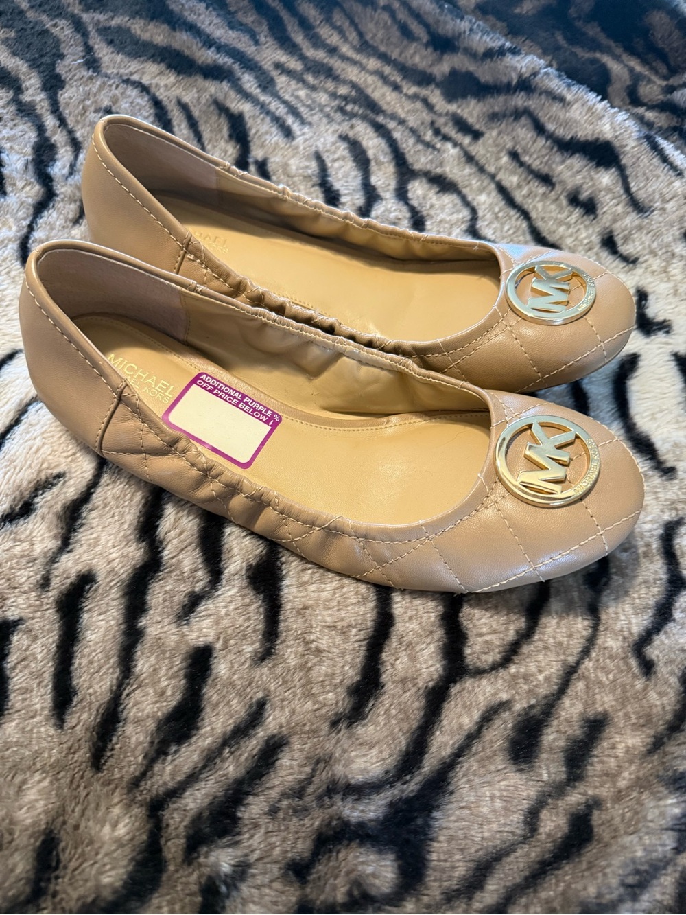 New Michael Kors MK leather quilted ballet flats 10 10M toffee nude beige brown